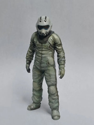 Resin Figure Kit 1/20 Army Pilot Unpainted Garage Resin Kit