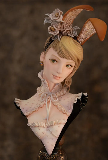 Resin Figure Kit Bunny Bust Balmain Unpainted Garage Resin Kit