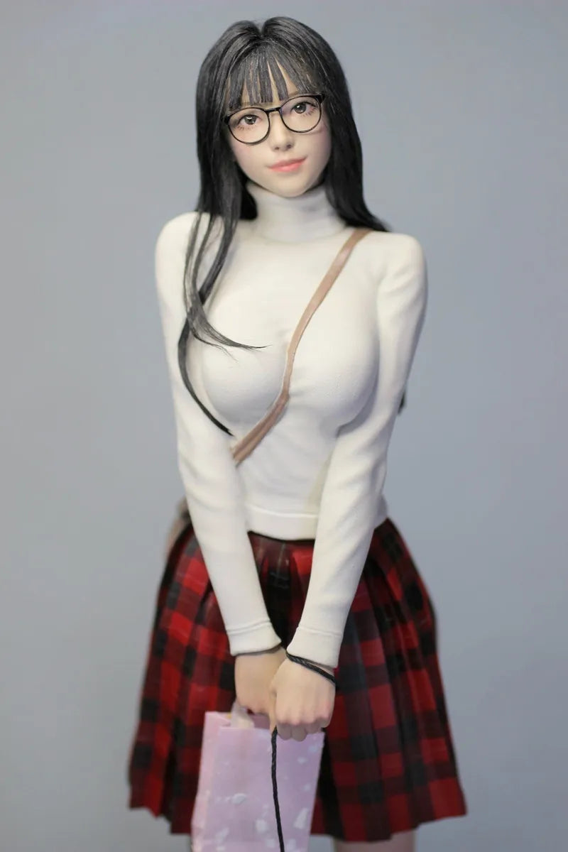 Resin Figure Kit 1/6 Pie-slashed girl Garage Resin Model Kit